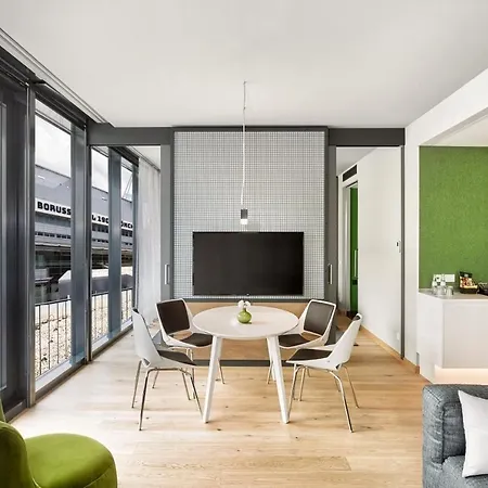 H4 Im Borussia-park 4*