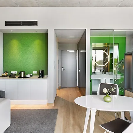 Отель H4 Im Borussia-park 4*