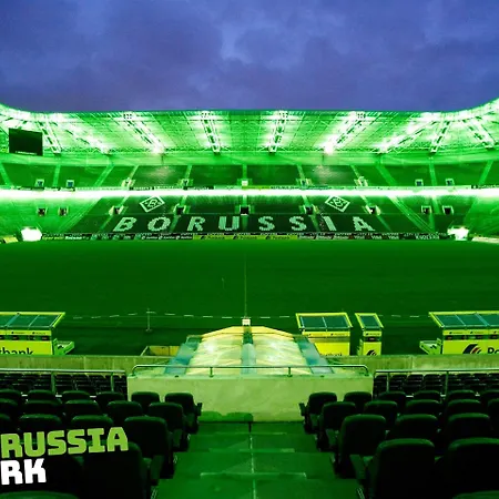 H4 Im Borussia-park Отель Мёнхен-Гладбах