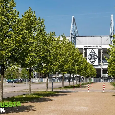 Отель H4 Im Borussia-park