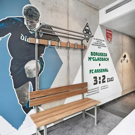 H4 Im Borussia-park Отель