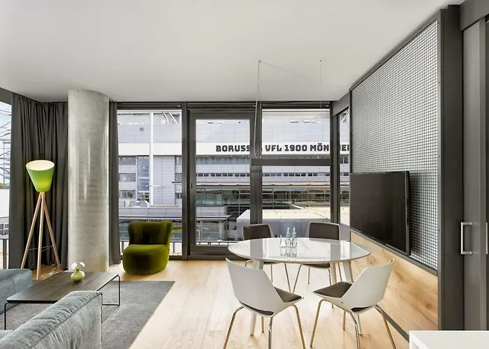 H4 Im Borussia-park Hotel 4*