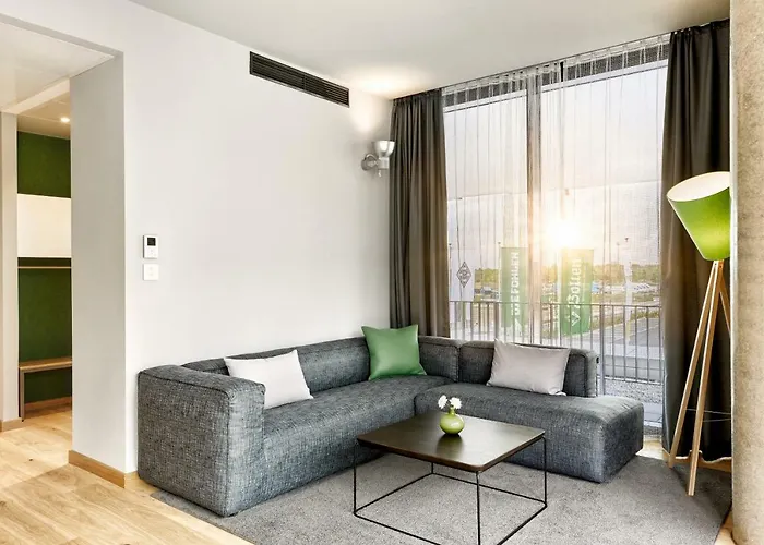 H4 Im Borussia-park Hotel 4*